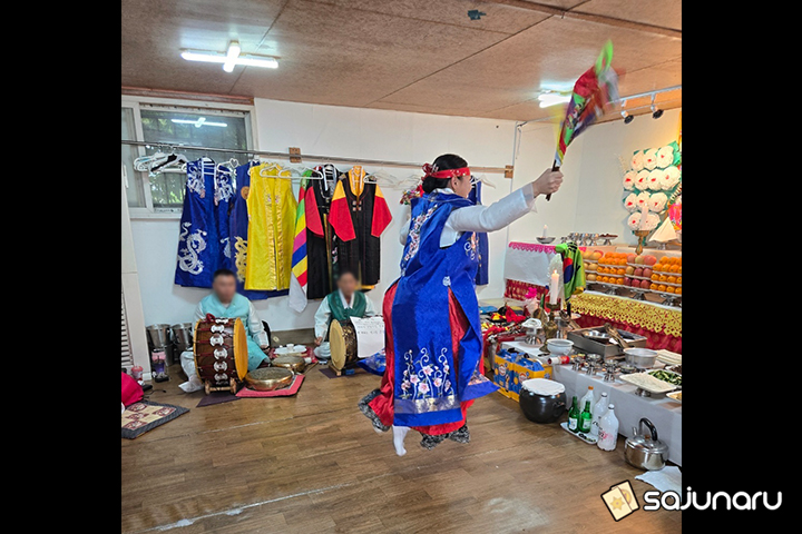 사주나루 콩아씨