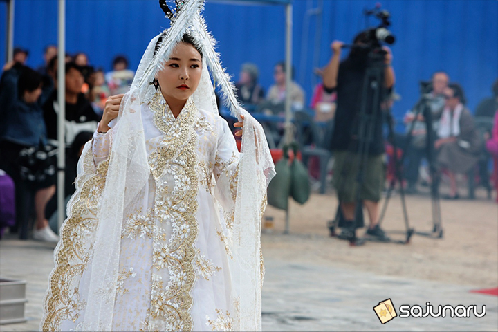 사주나루 콩아씨