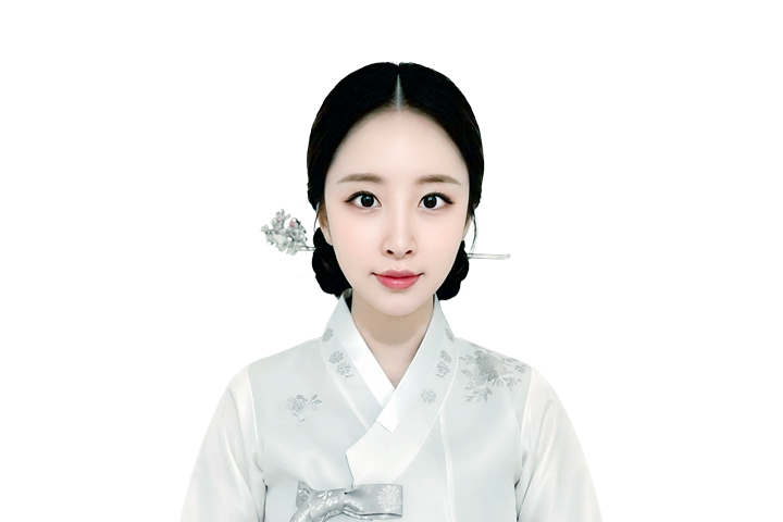 사주나루 민비아씨